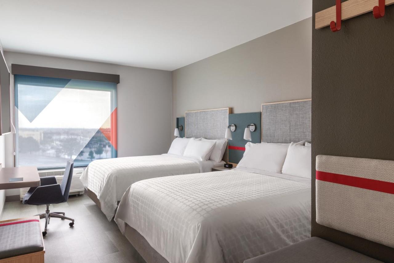 Avid Hotel-Midland Buitenkant foto